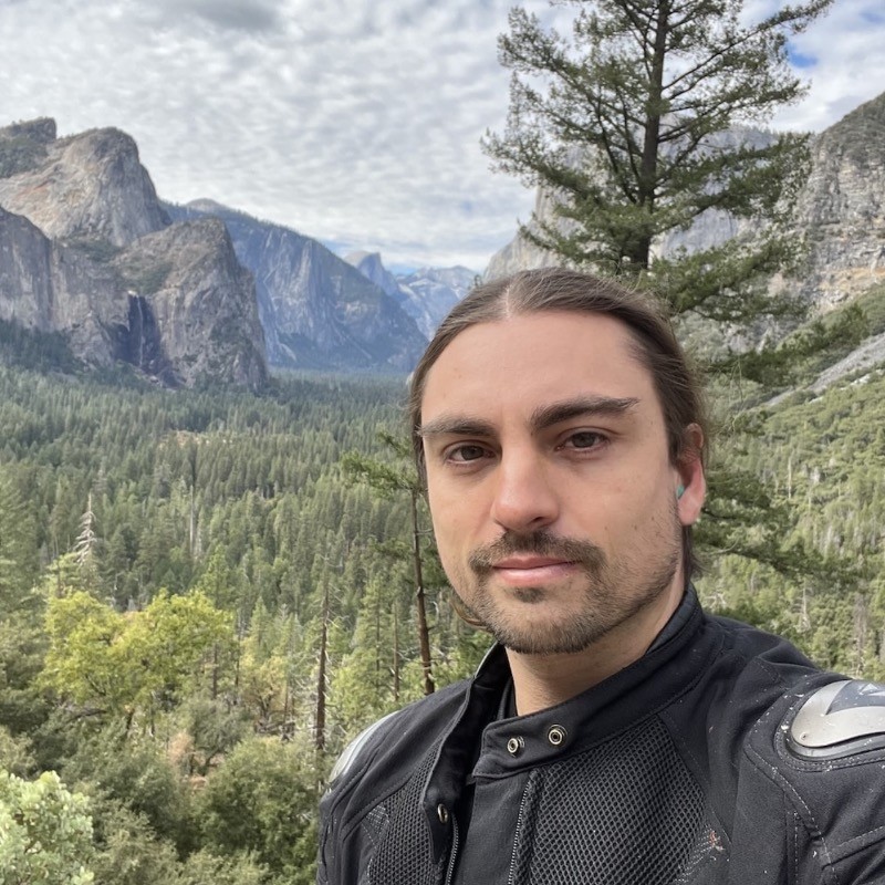 Jorge Luis Maya, Product Designer at Ergo Next